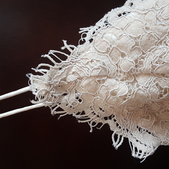 NWT Lace Tank top - Picture 6 of 13